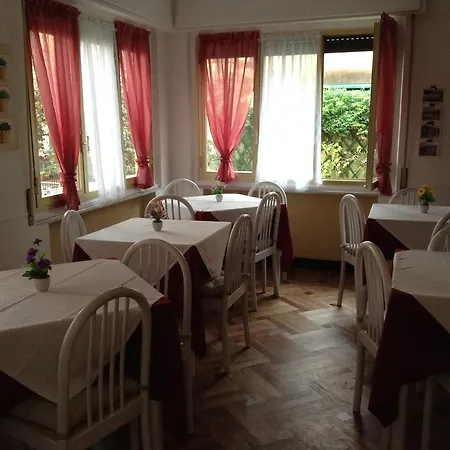 Flory Hotel