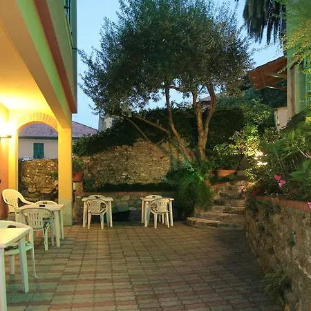 Hotel Flory